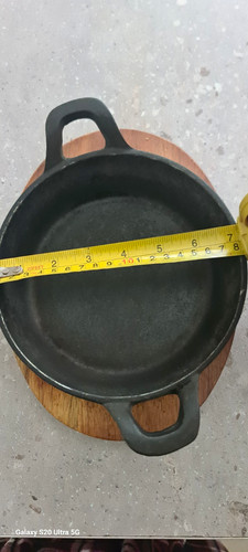 Utopia cast iron round - iron, frying