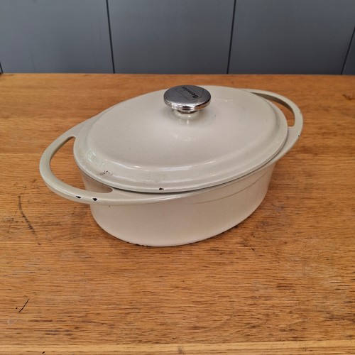 Vintage berndes cream oval - vintage,