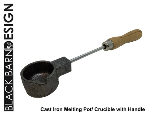 Cast iron melting pot crucible