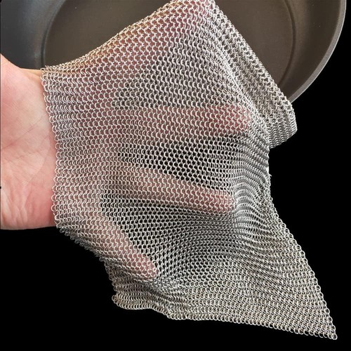 Cast iron cleaner - cast, chainmail